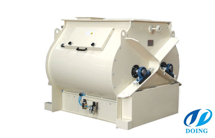 Mixer plant for feed pellet